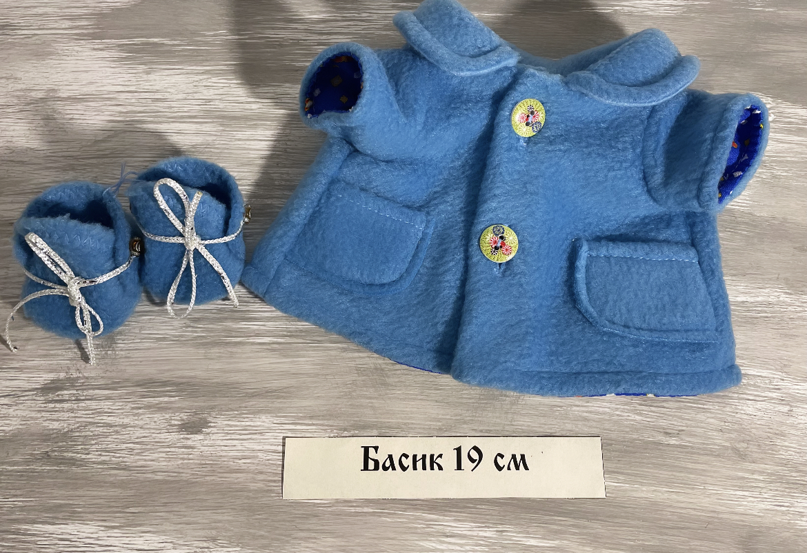 Пальто голубое с подкладкой и обувь (19)