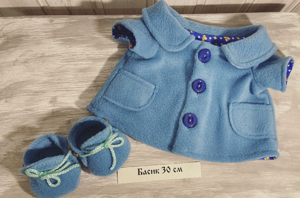 Пальто голубое с подкладкой и обувь (30)